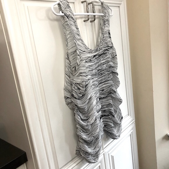 Silence + Noise women’s tanktop - Picture 2 of 10